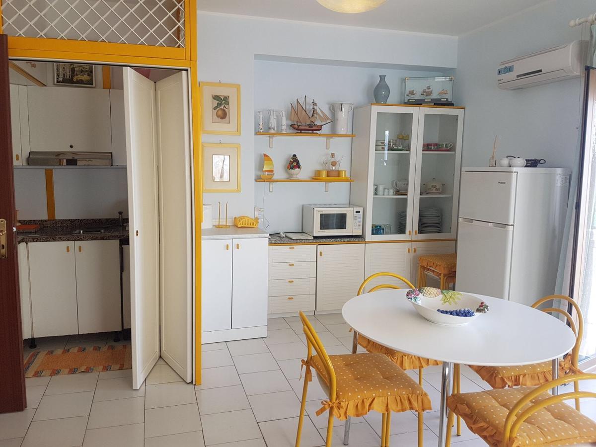 Appartement Casa Del Sole à Letojanni Extérieur photo